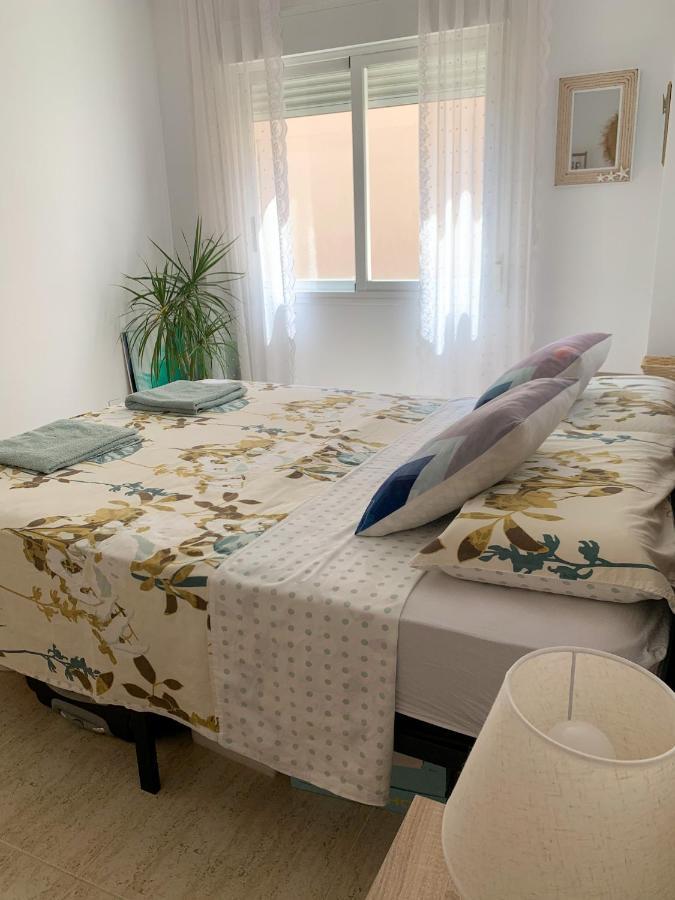 Residencial Aqua - La Pineda Apartment ซาลอว์ ภายนอก รูปภาพ