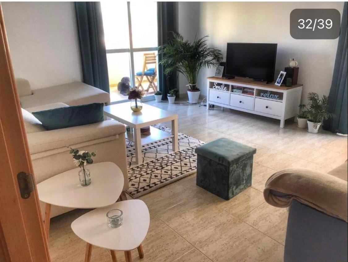 Residencial Aqua - La Pineda Apartment ซาลอว์ ภายนอก รูปภาพ